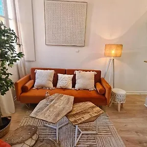 Sous Les Toits D'avignon Apartment Avignon