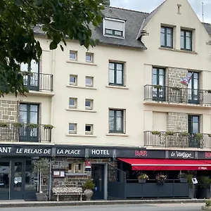 Le Relais De La Place Hotel